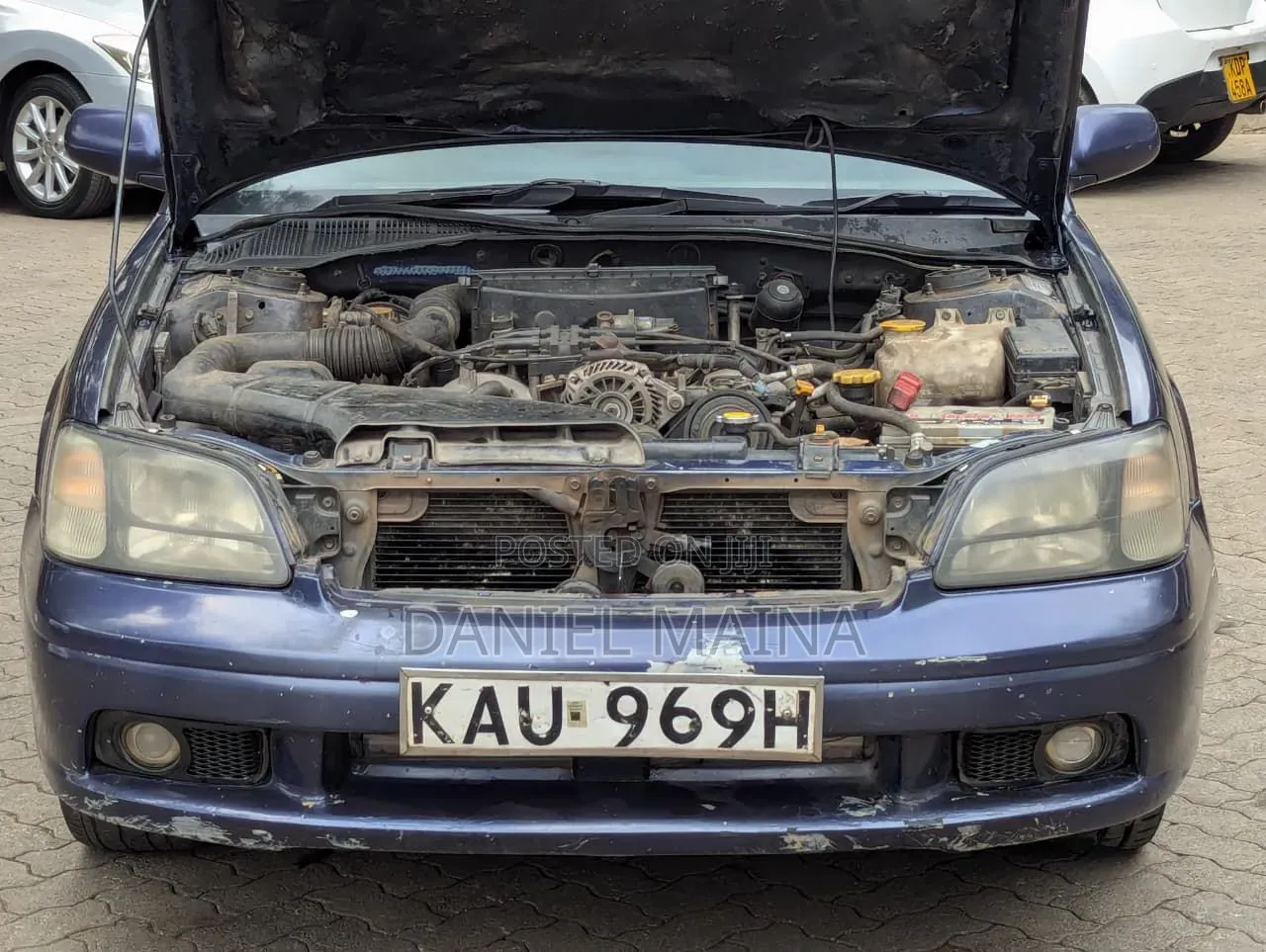 Subaru Legacy 2000 Blue