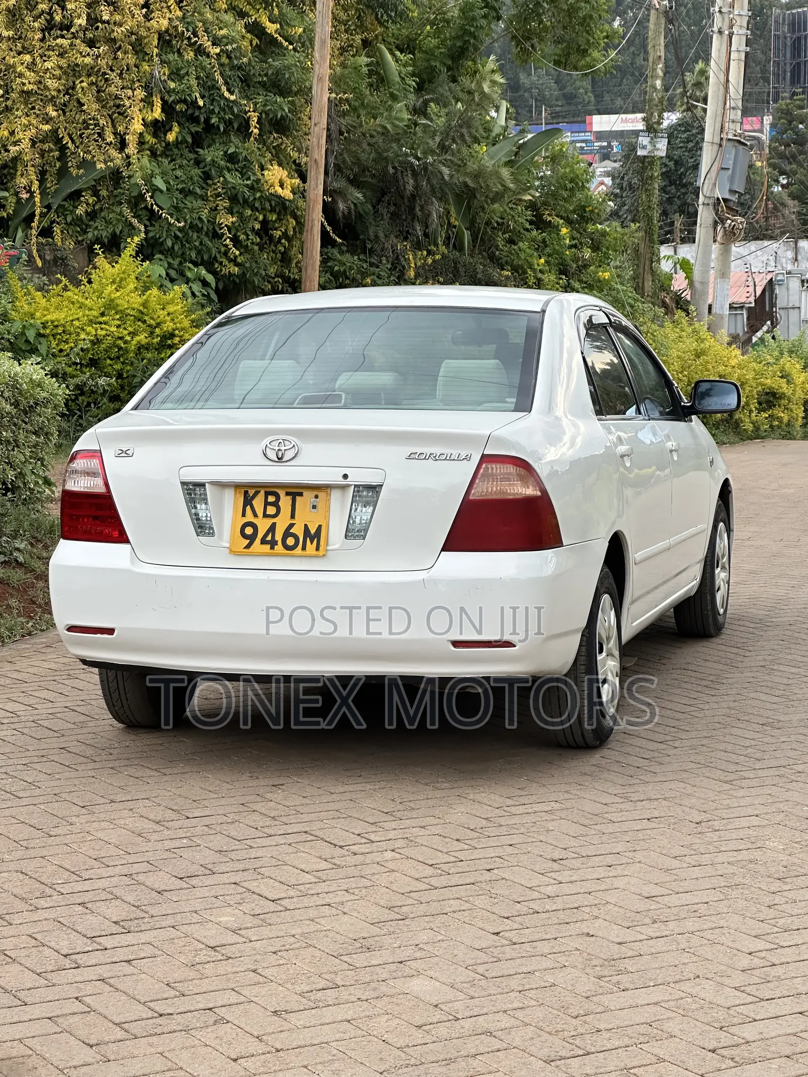 Toyota Corolla Sedan Automatic 2005 White