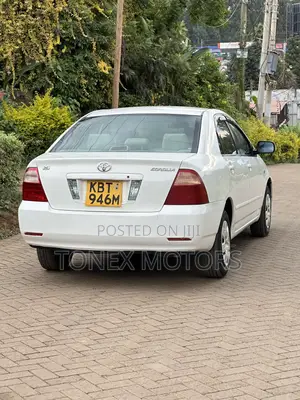 Toyota Corolla Sedan Automatic 2005 White