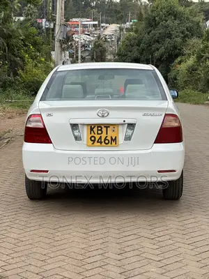 Toyota Corolla Sedan Automatic 2005 White