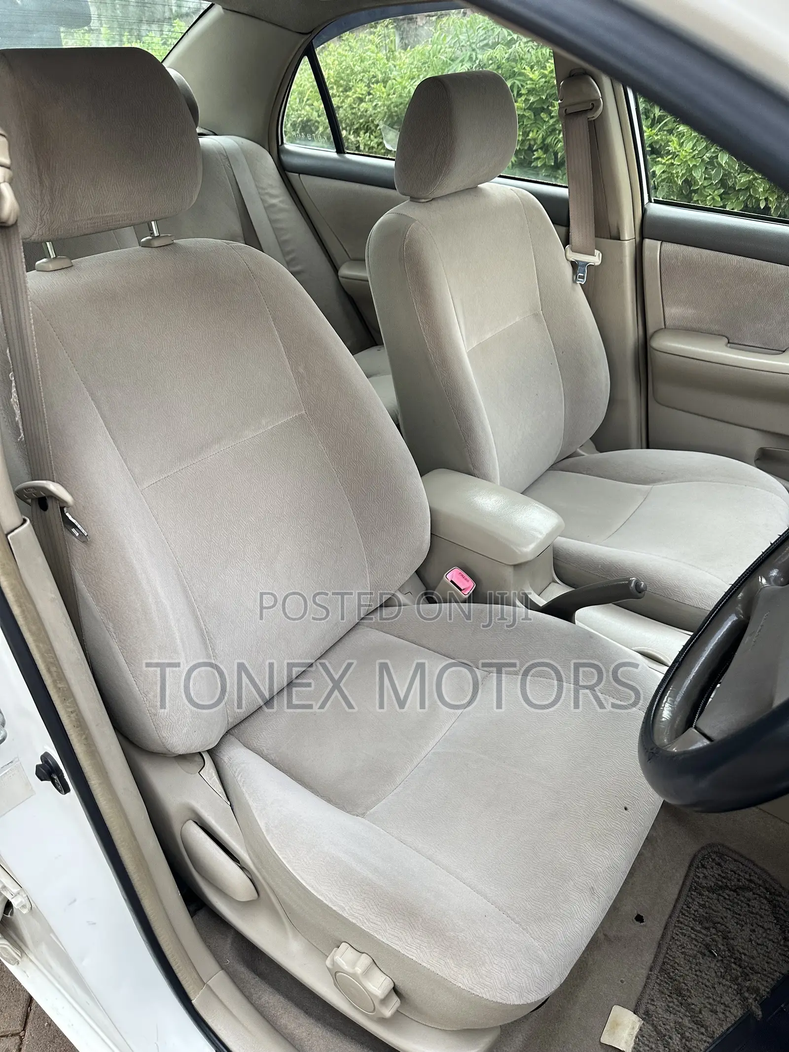 Toyota Corolla Sedan Automatic 2005 White