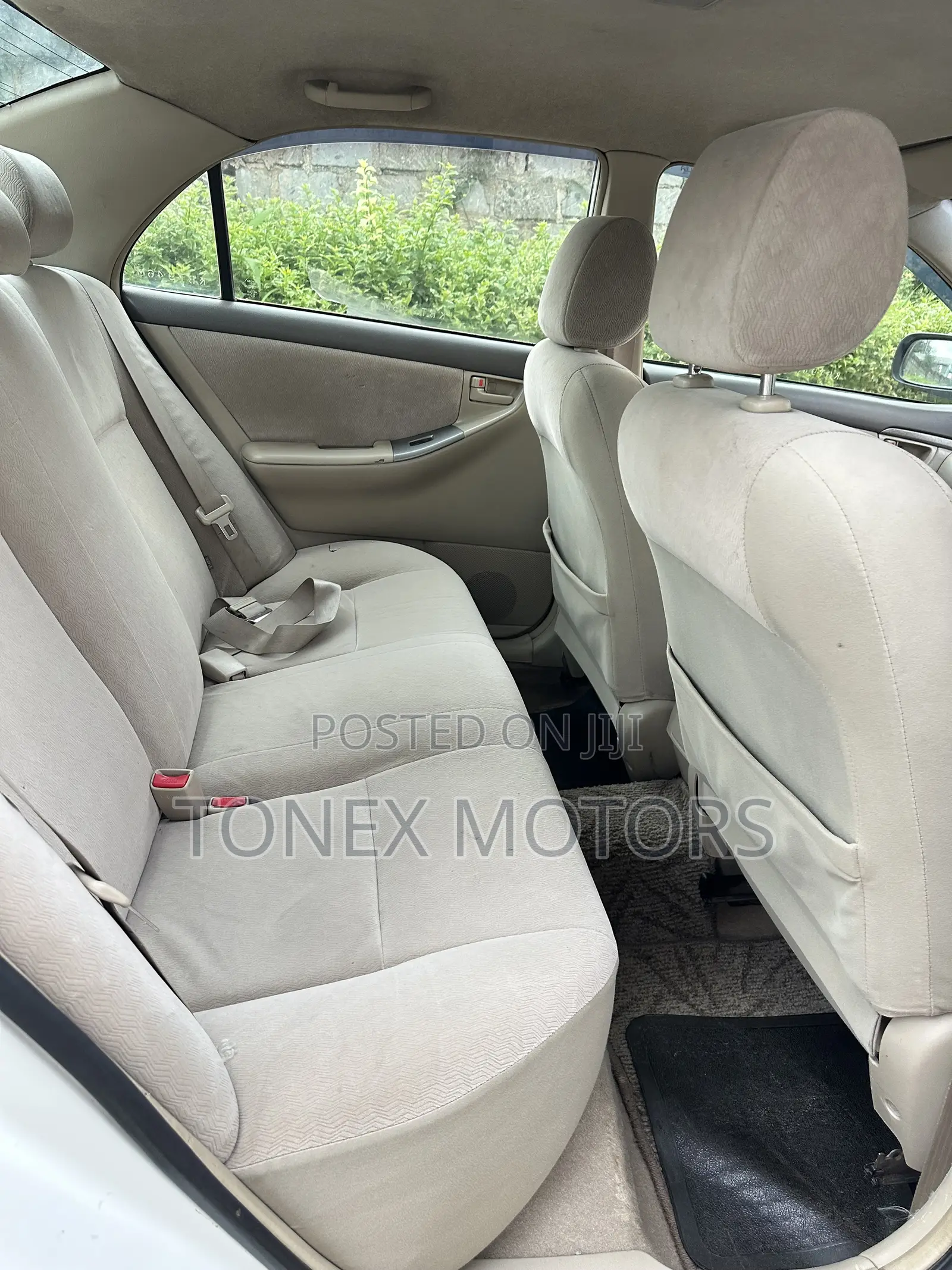 Toyota Corolla Sedan Automatic 2005 White