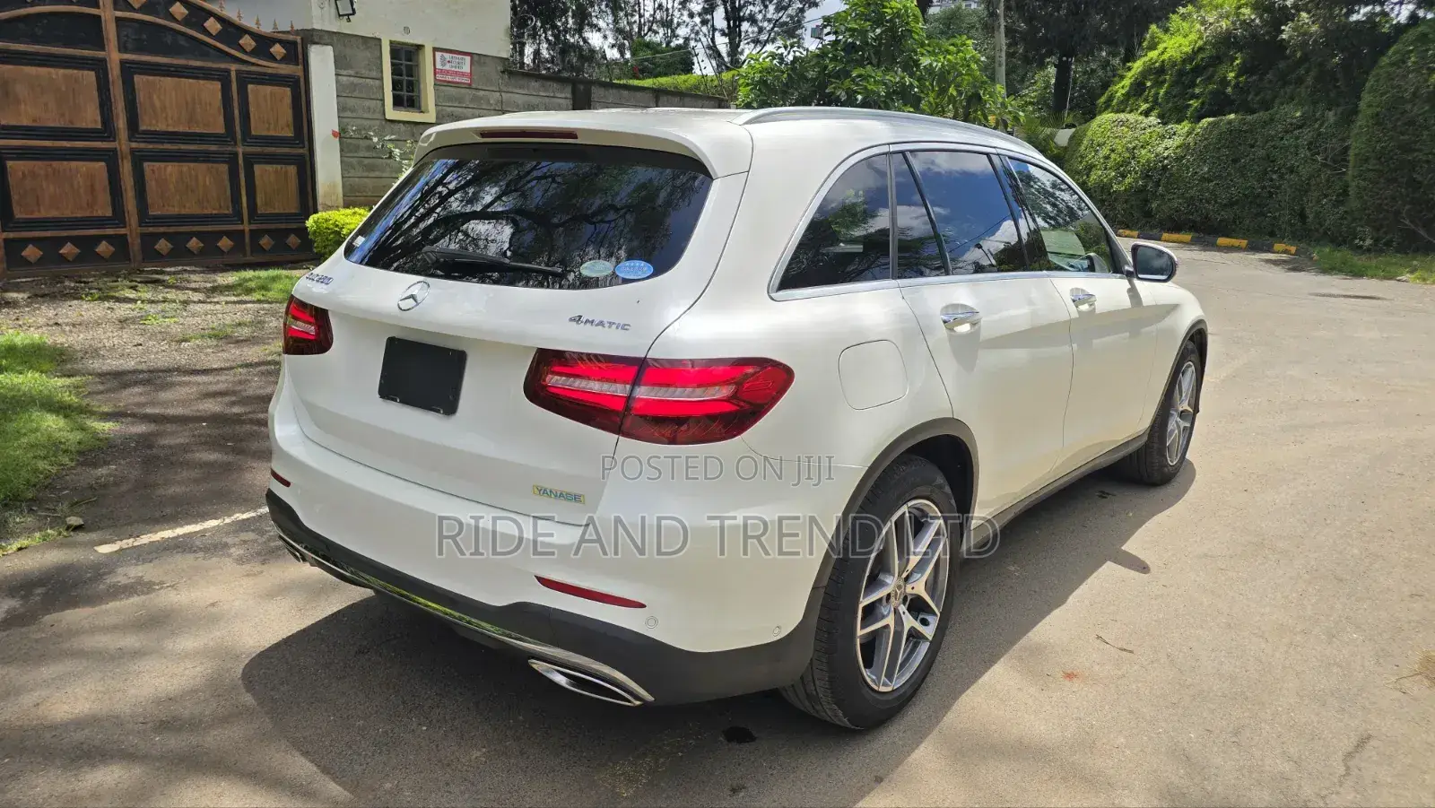 Mercedes-Benz GLC-Class 2019 White