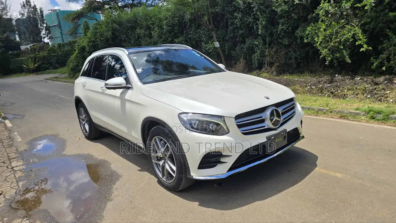 Mercedes-Benz GLC-Class 2019 White