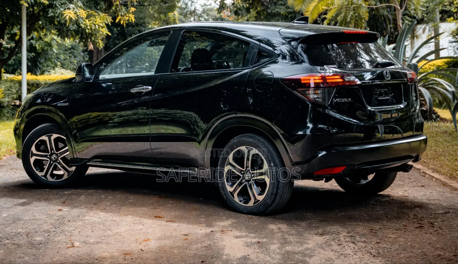 Honda Vezel 2019 Matt Black