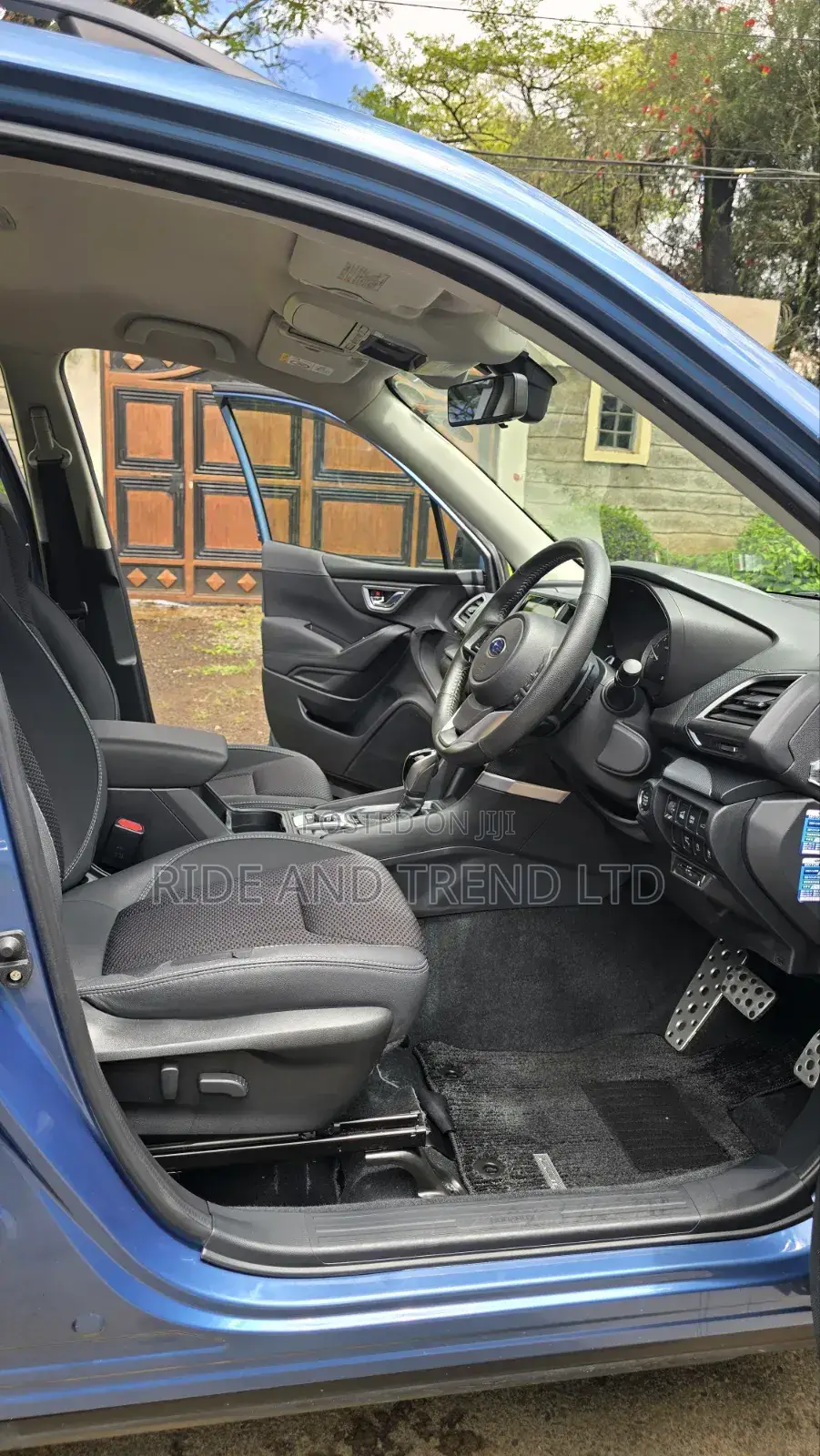 Subaru Forester Premium AWD 2019 Blue