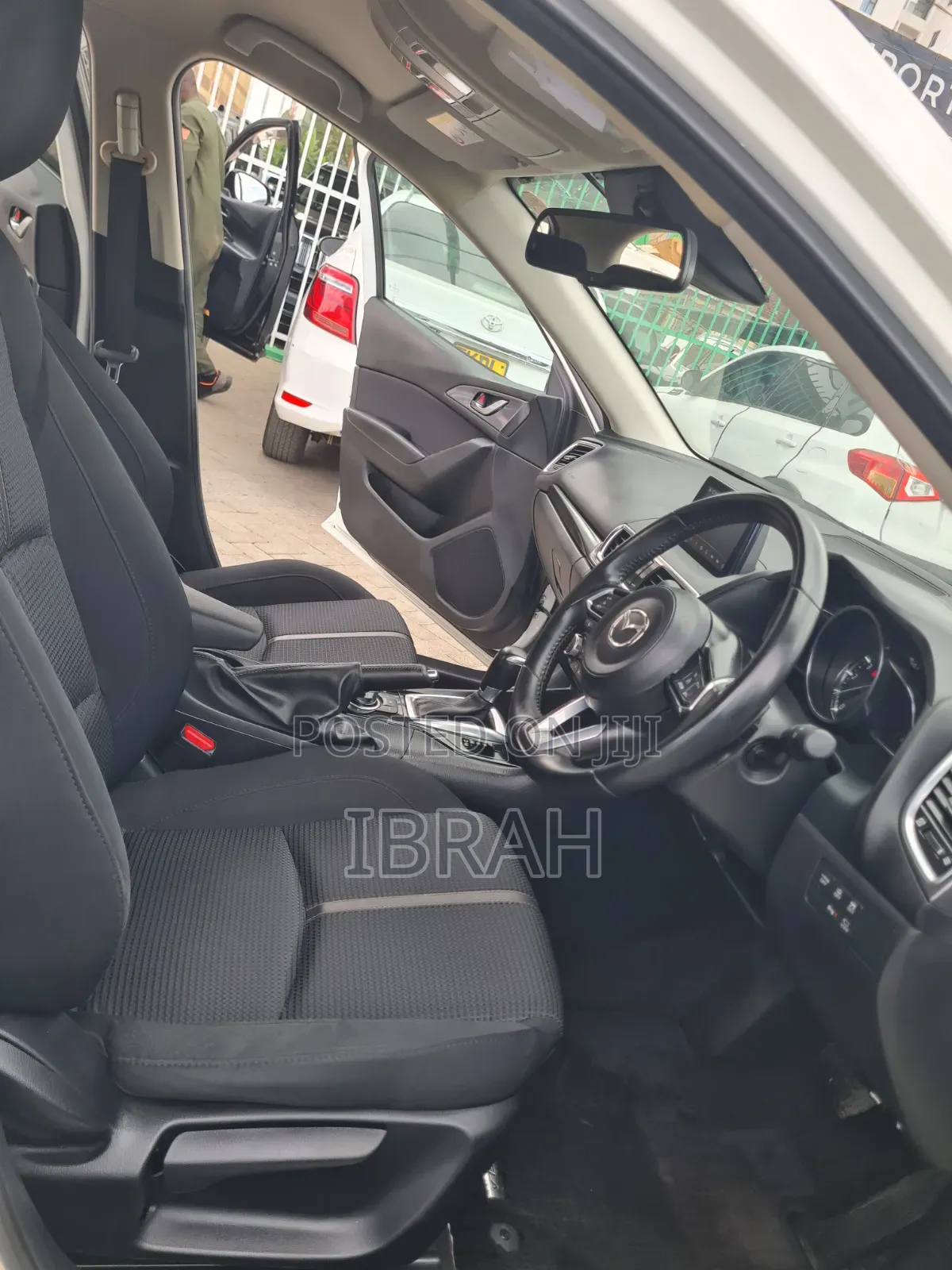 Mazda Axela 2019 White