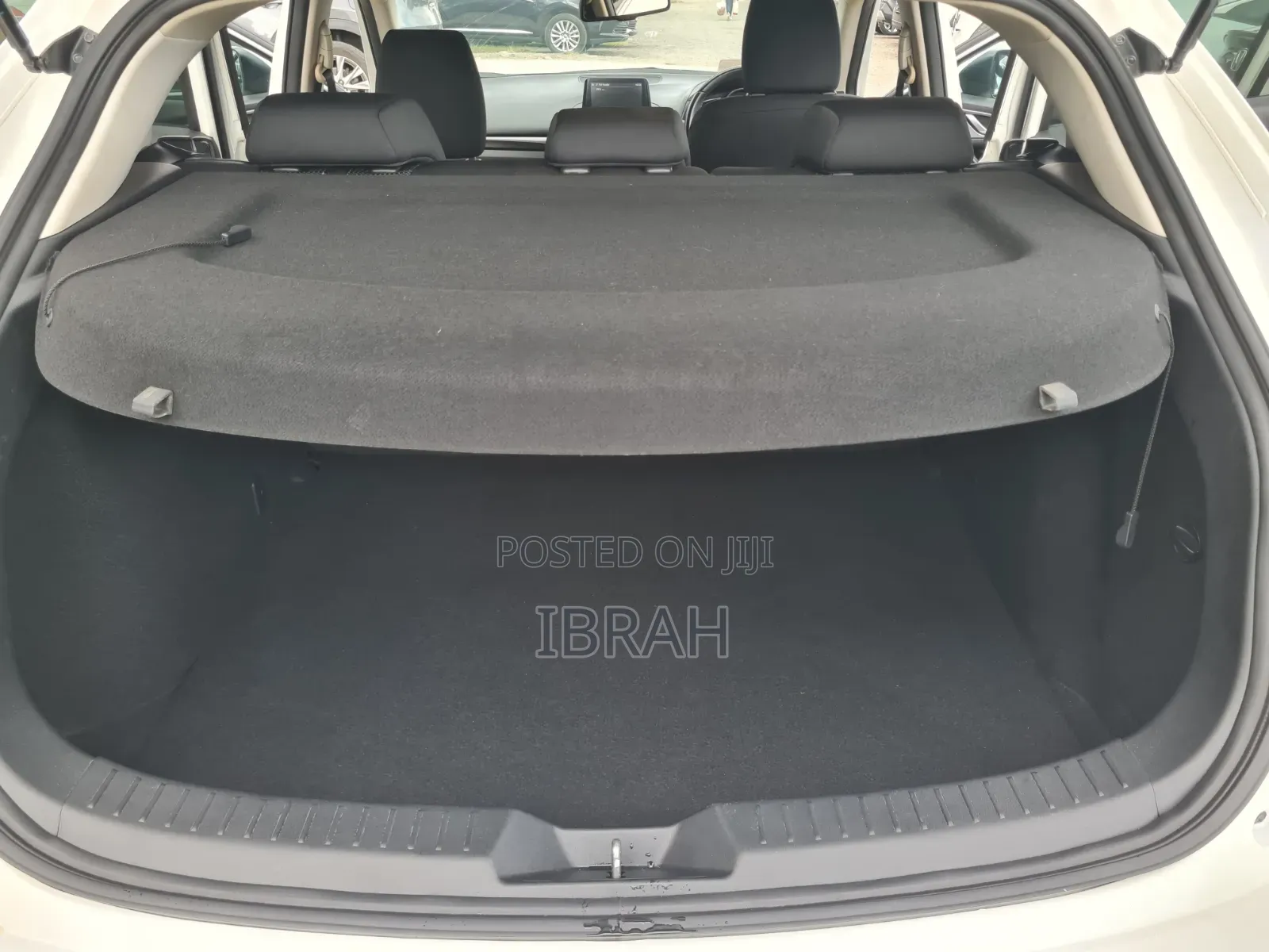 Mazda Axela 2019 White