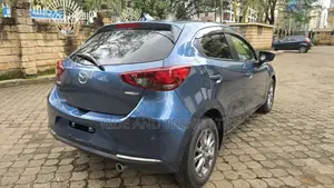 Mazda 2 2020 Blue