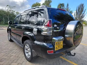 Toyota Land Cruiser Prado 2004 Black