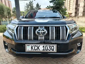 Toyota Land Cruiser Prado 2011 Black