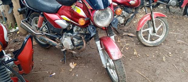 TVS Apache 180 RTR 2021 Red