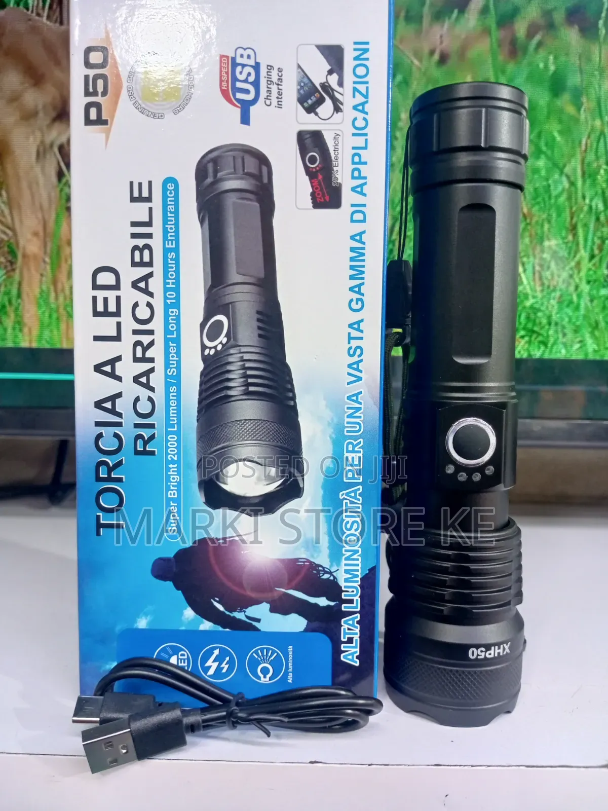 P50 Zoom Torch 2000 Lumens With A Metallic Body