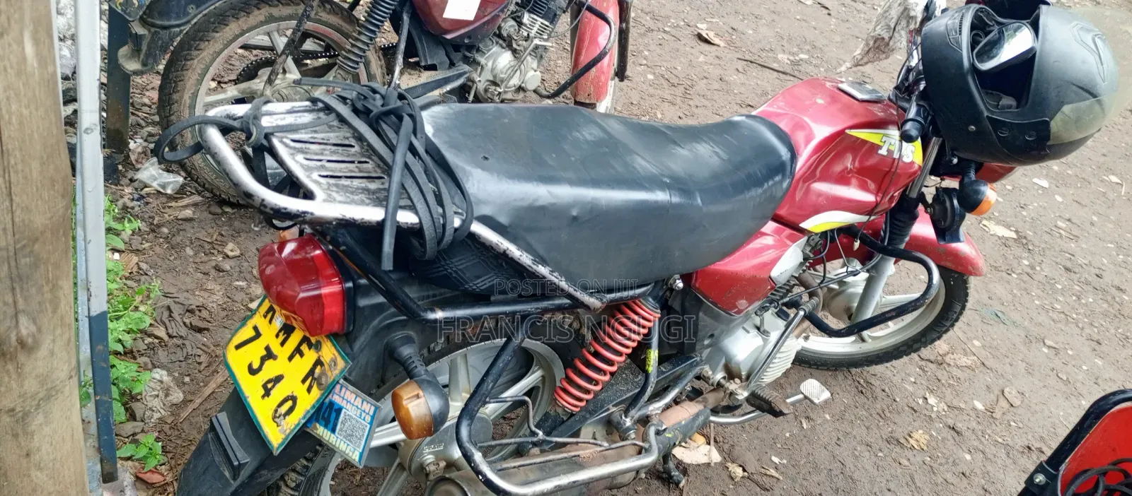 TVS Apache 180 RTR 2021 Red