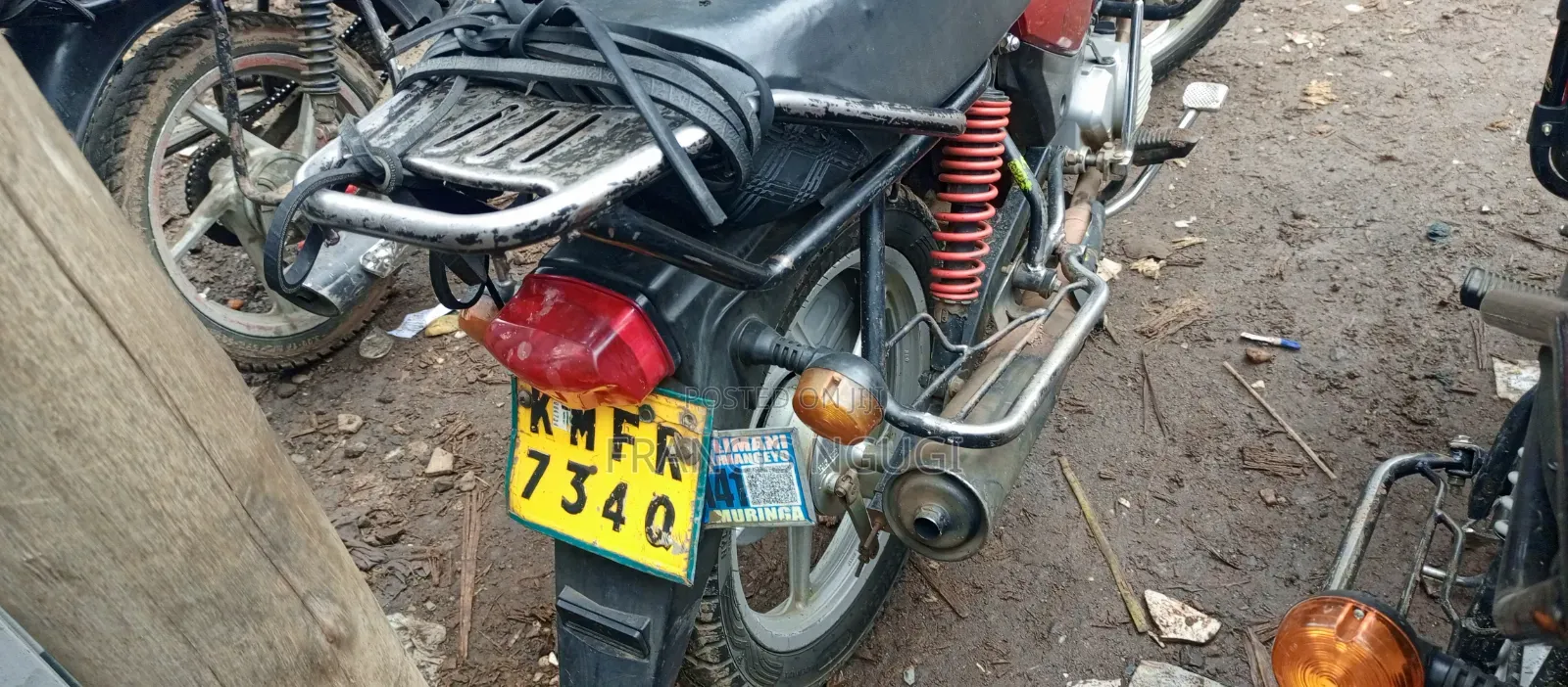 TVS Apache 180 RTR 2021 Red