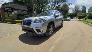 Subaru Forester Premium AWD 2019 Silver