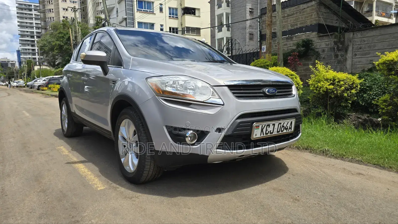 Ford Kuga 2012 Blue