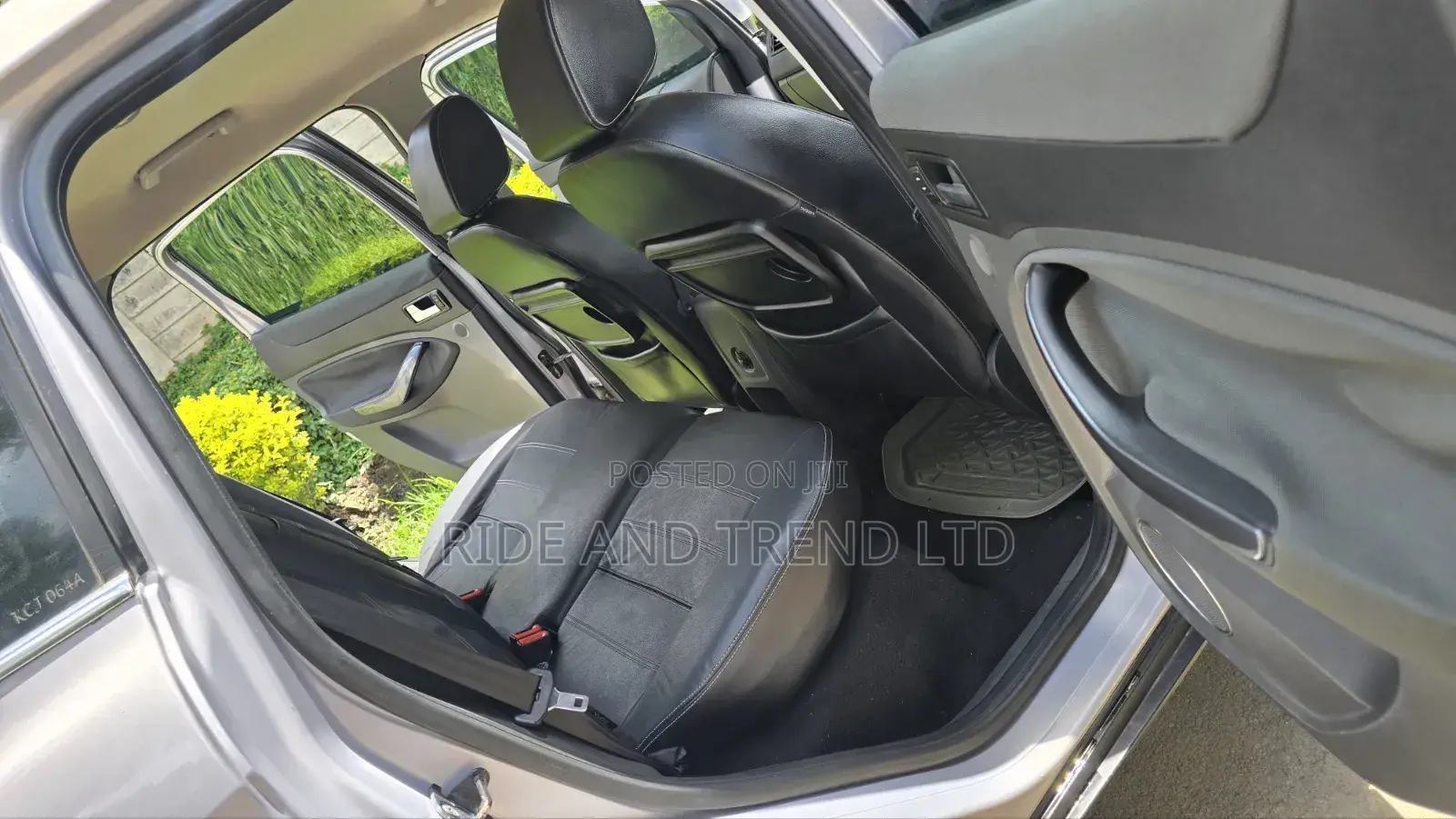 Ford Kuga 2012 Blue
