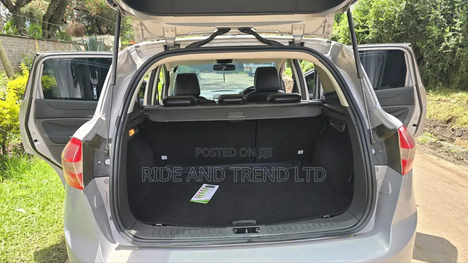 Ford Kuga 2012 Blue