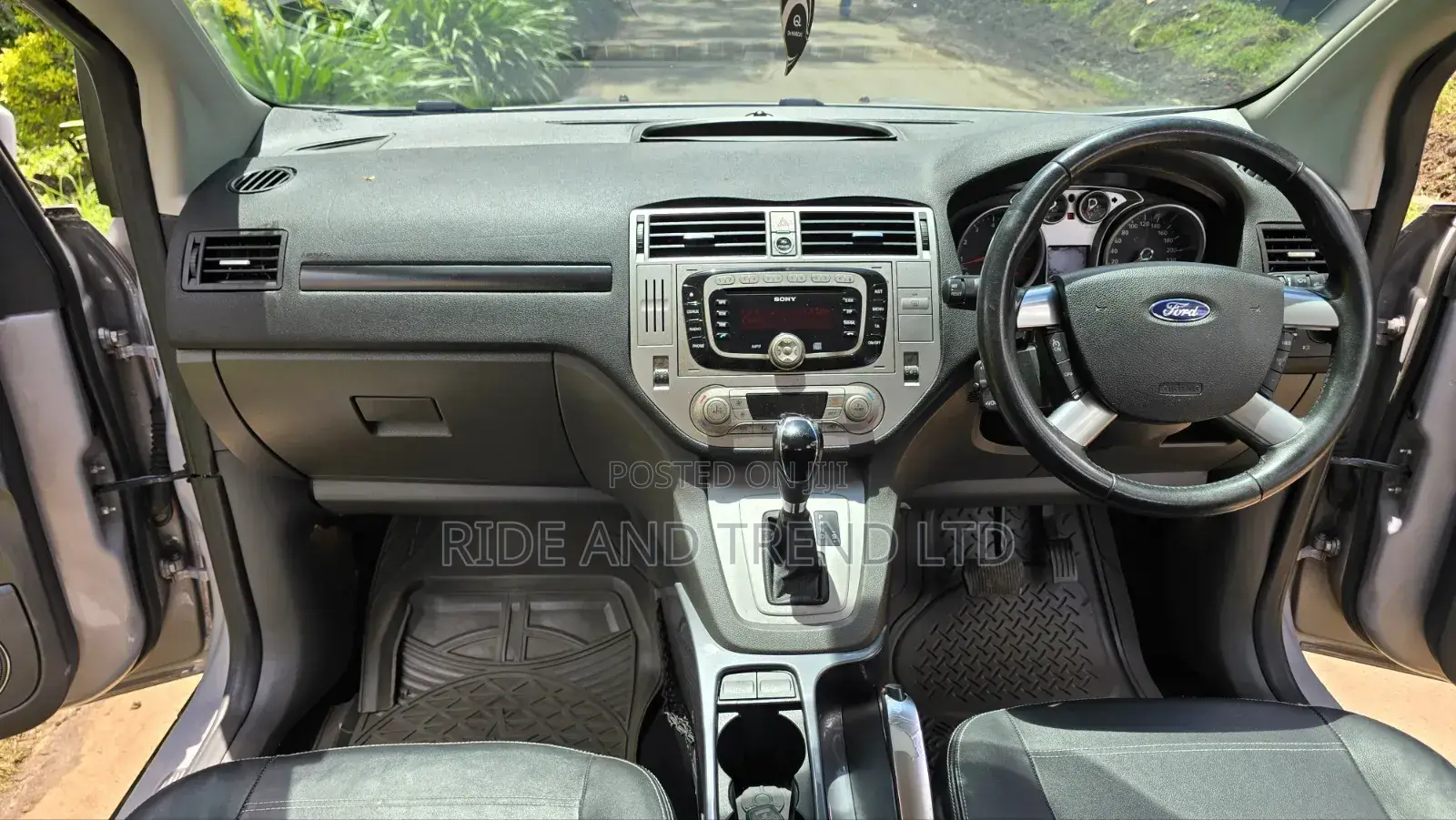 Ford Kuga 2012 Blue