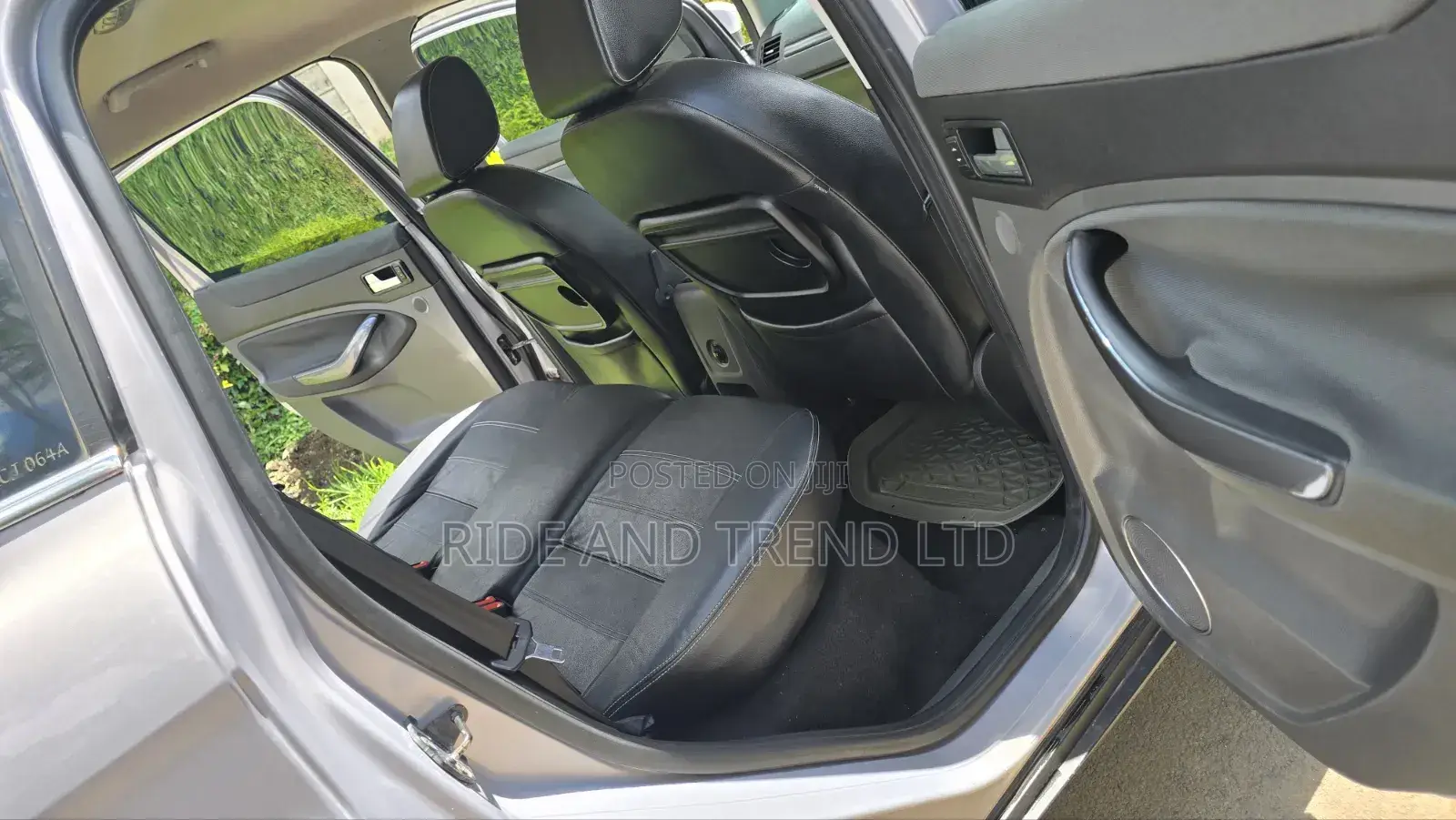 Ford Kuga 2012 Blue