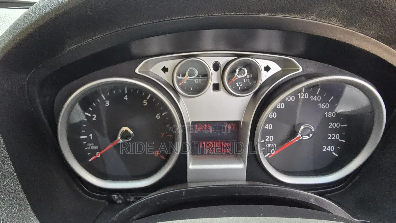 Ford Kuga 2012 Blue