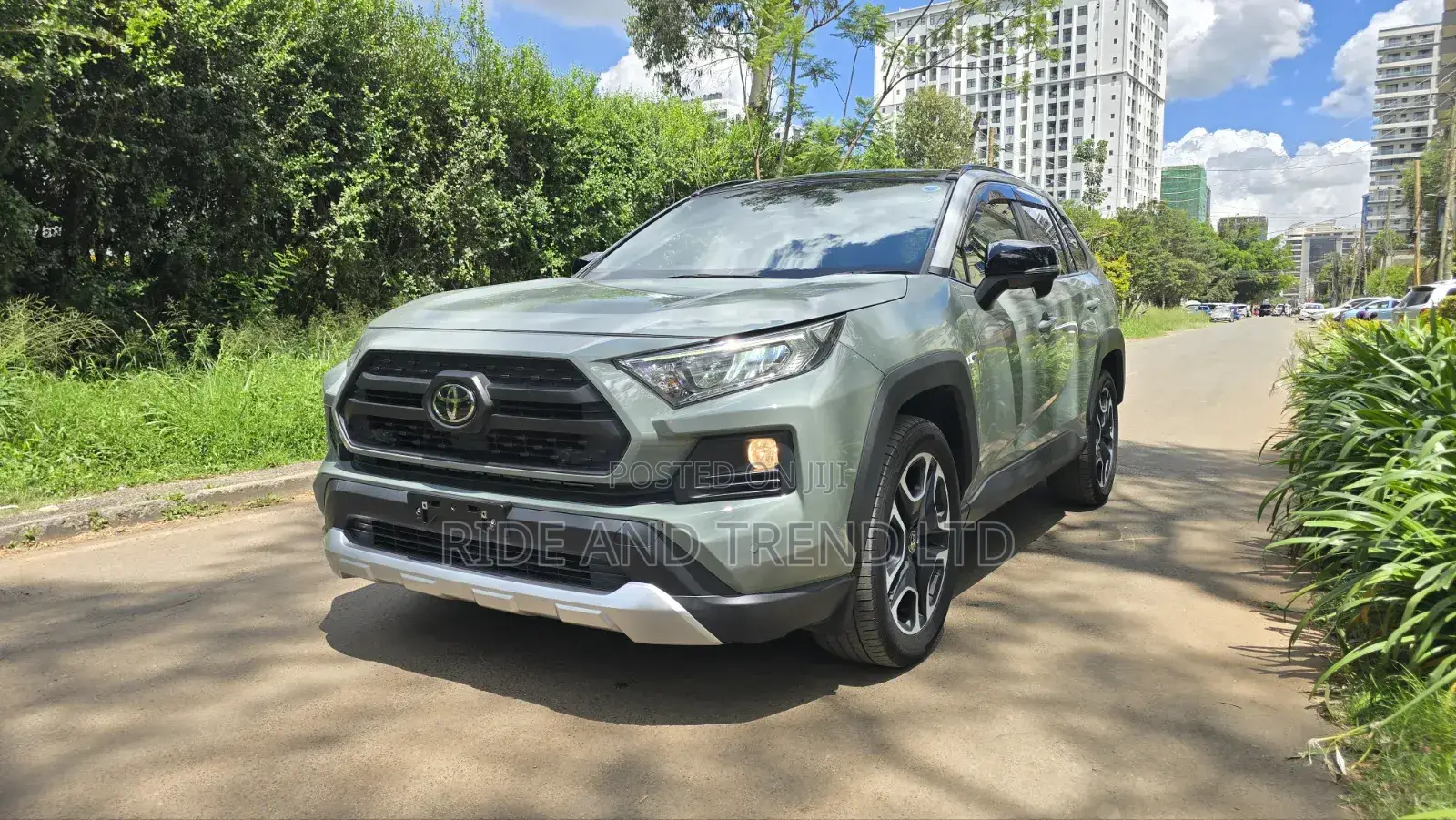 Toyota RAV4 Adventure AWD 2020 Green