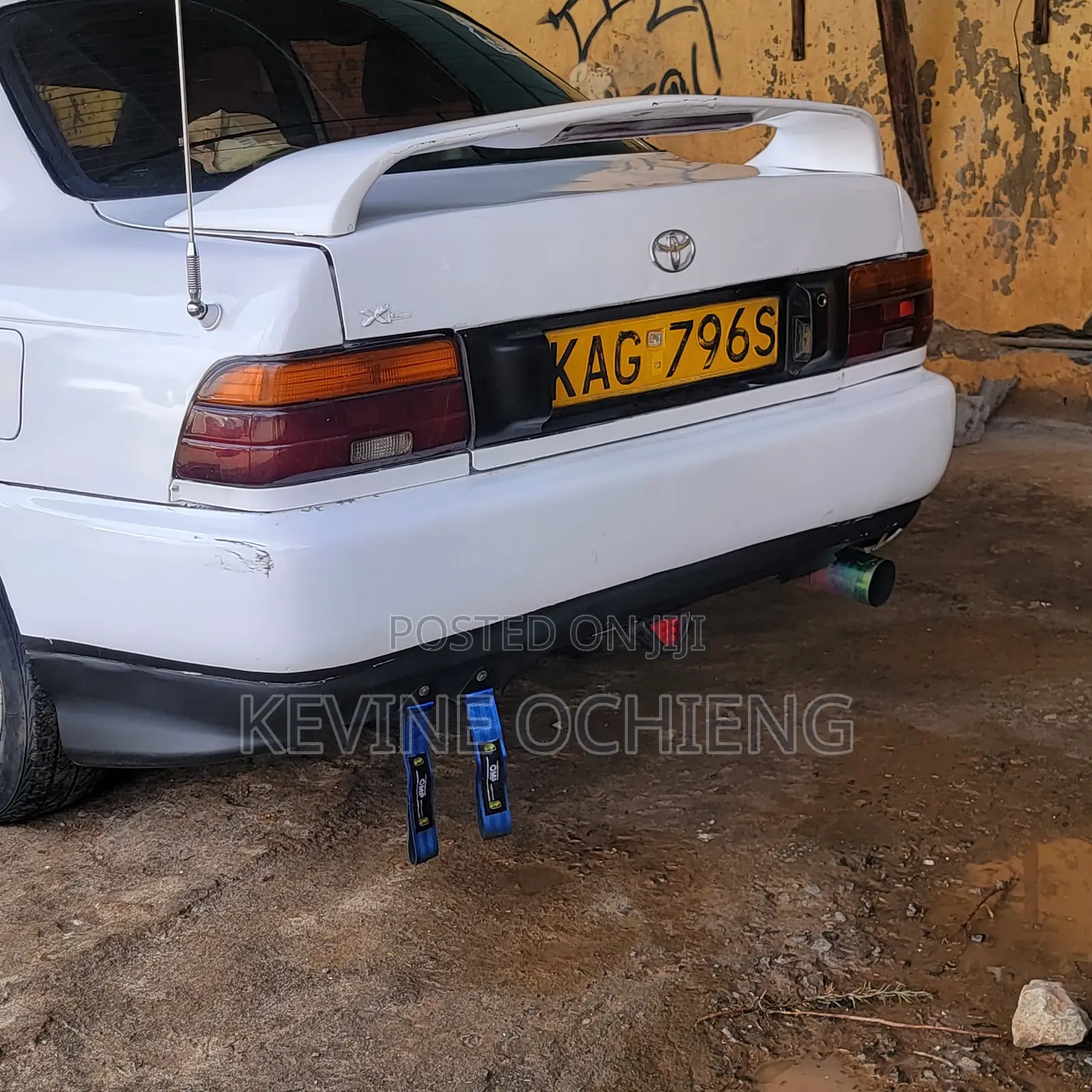 Toyota Corolla 1996 White