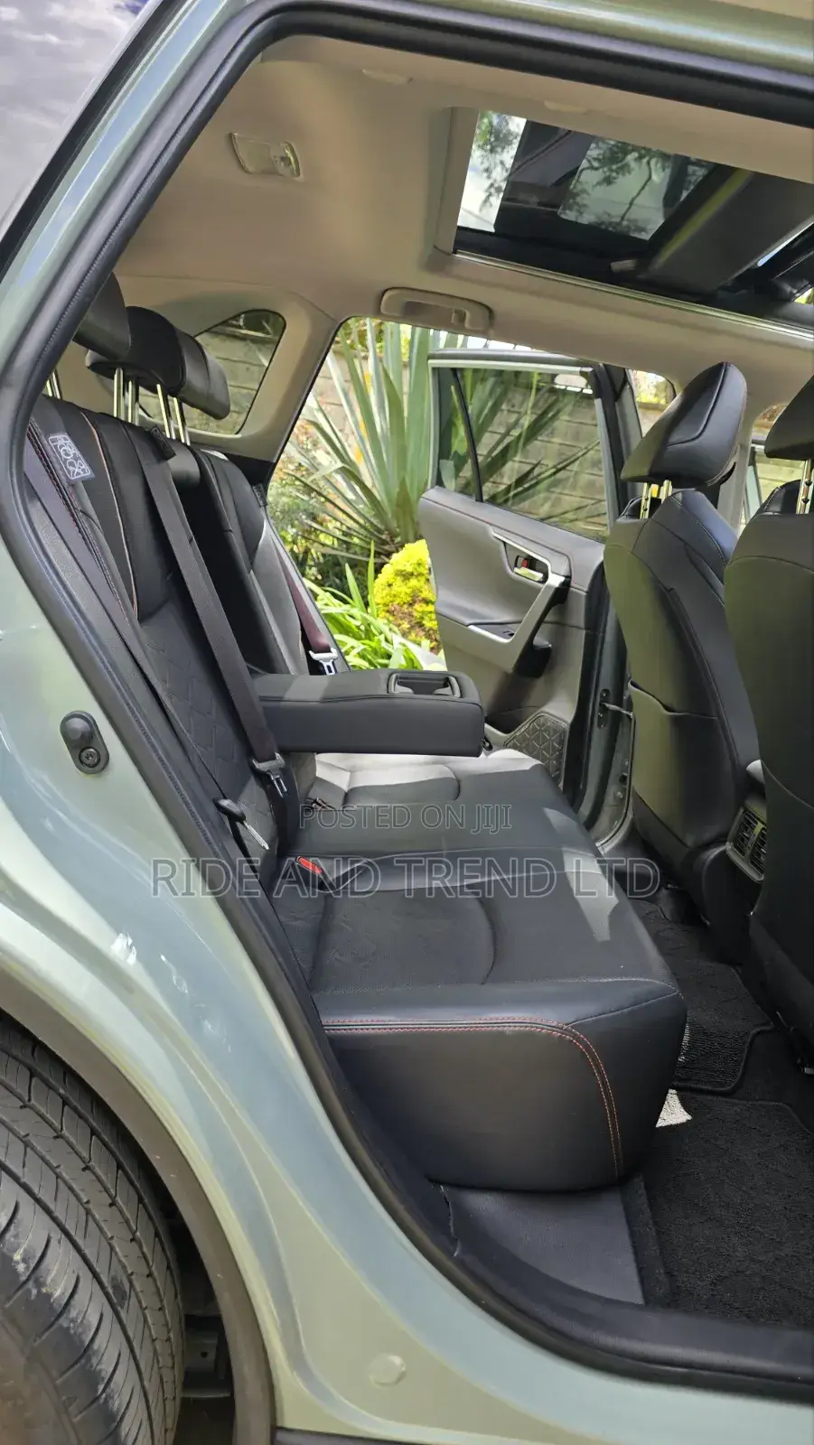 Toyota RAV4 Adventure AWD 2020 Green