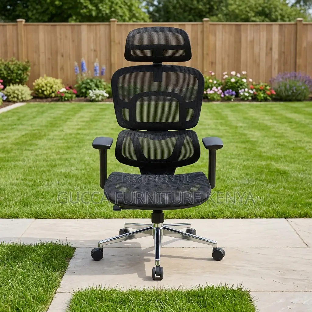 Orthopedic Mesh Seat With Footrest