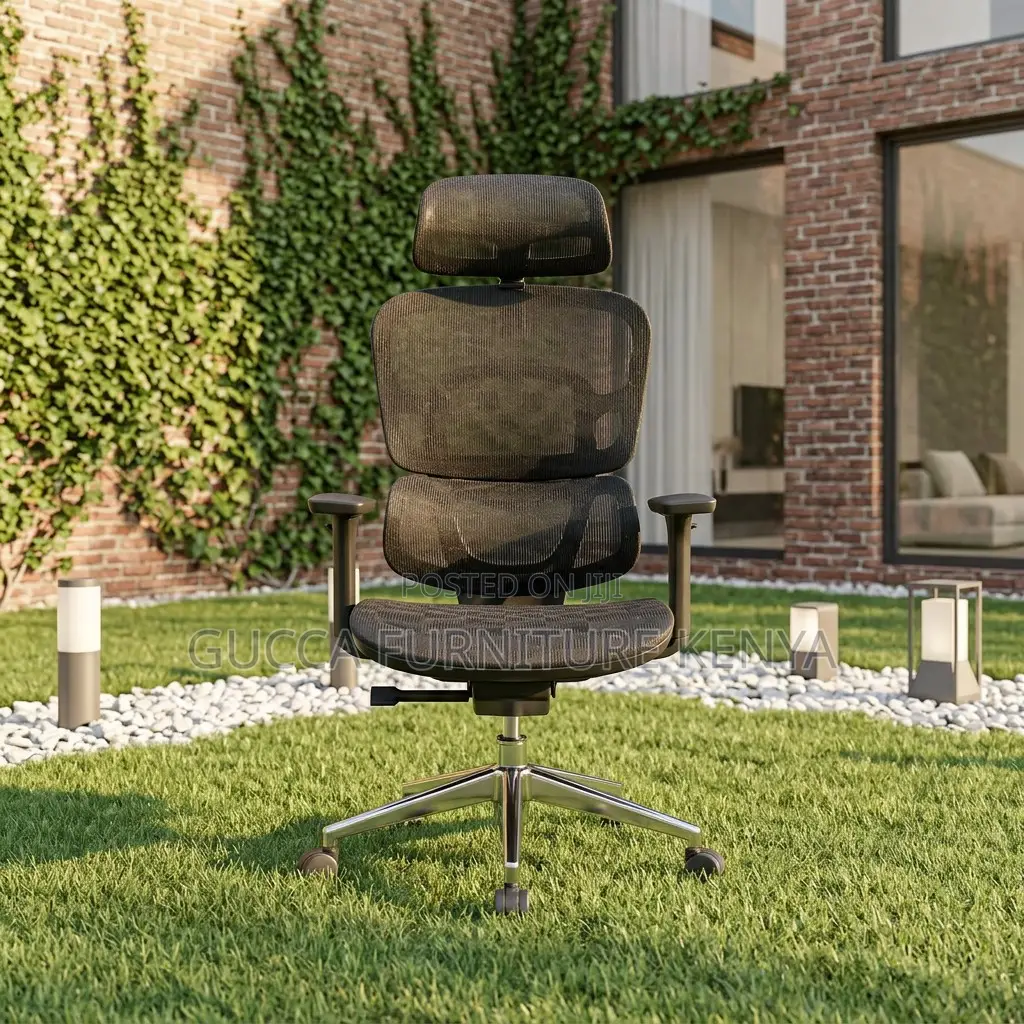 Orthopedic Mesh Seat With Footrest