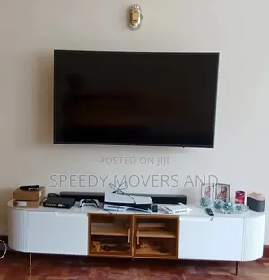 Commercial; Movers Accessible