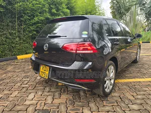 Volkswagen Golf 2018 White