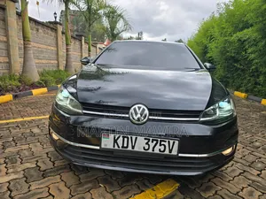 Volkswagen Golf 2018 White
