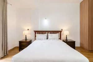 Furnished 2bdrm Apartment in Riverside Drive for rent