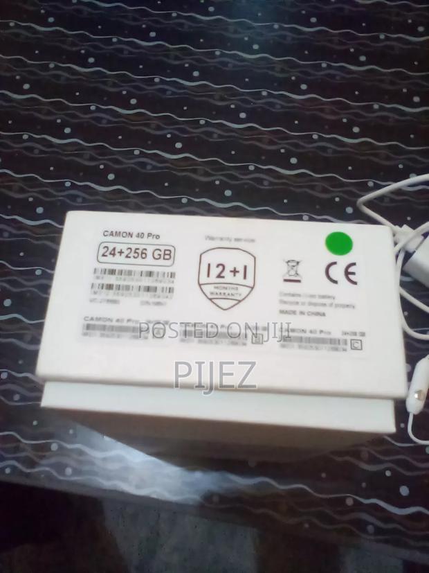 Tecno Camon 40 Pro 4G 256 GB Green - thumbnail 5