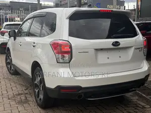 Subaru Forester 2.5i Premium AWD 2018 Pearl