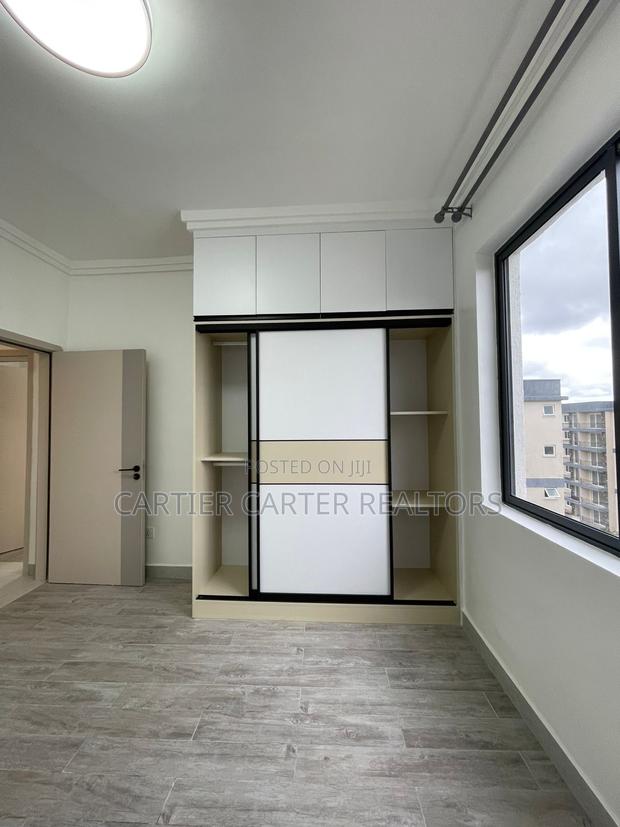 2bdrm Apartment in Gateway Mall Area for rent