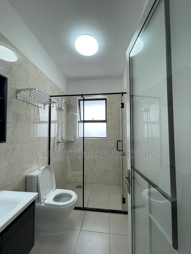 2bdrm Apartment in Gateway Mall Area for rent - thumbnail 2