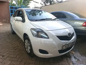 Toyota Belta 2009 White