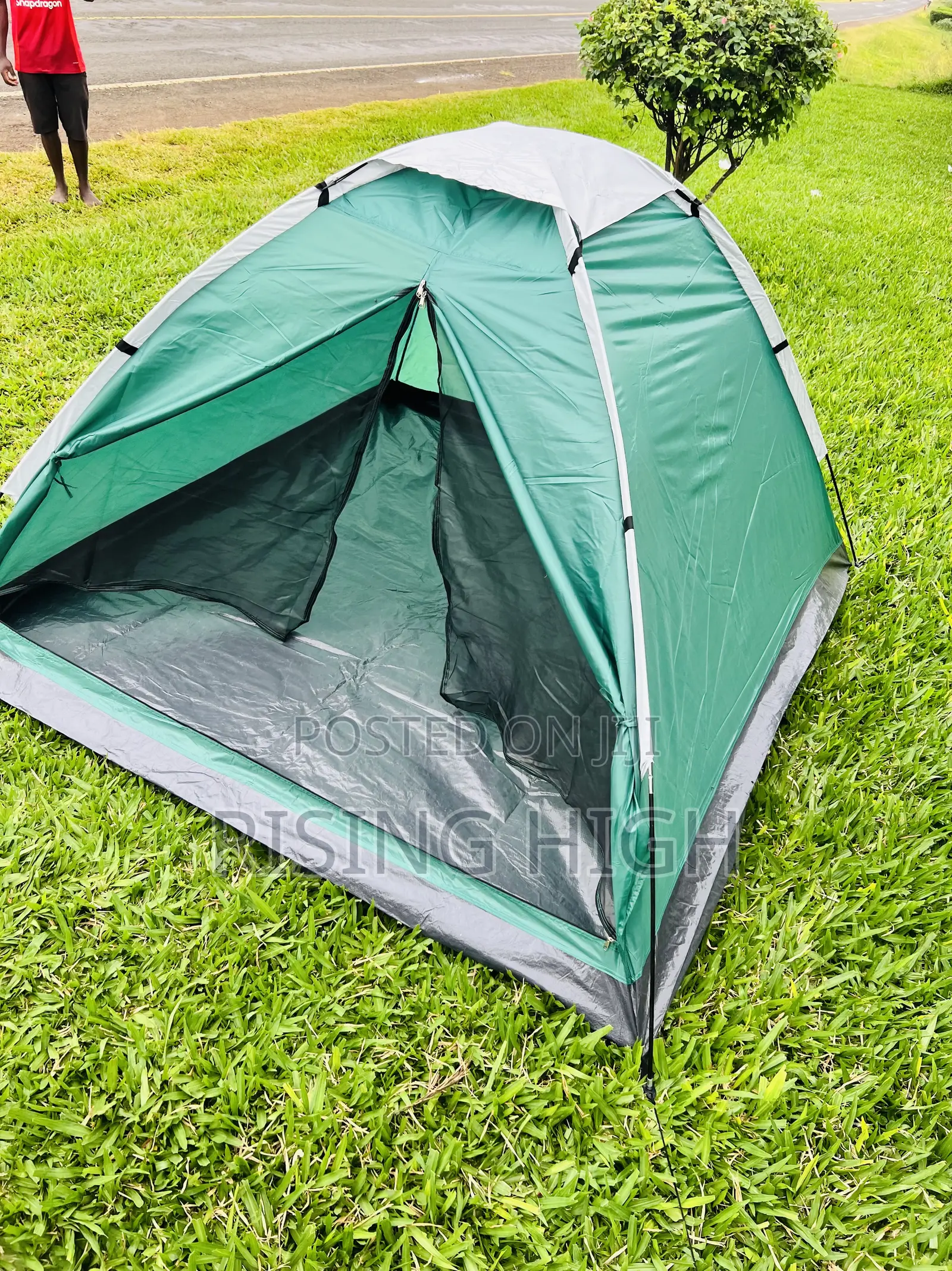 4 Person Waterproof Camping Tent – Easy Setup Outdoor Shelter