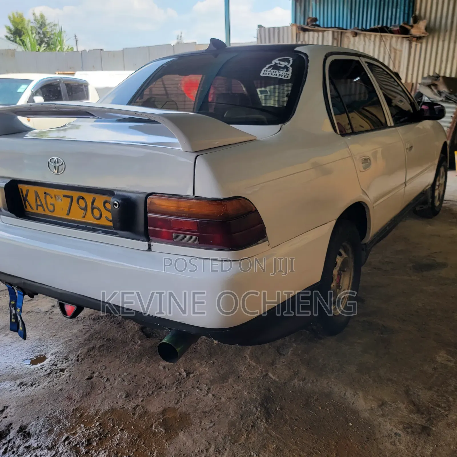 Toyota Corolla 1996 White