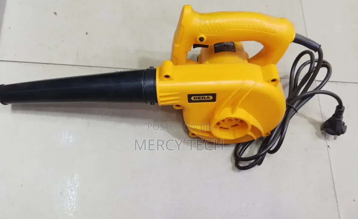 Dera Blower