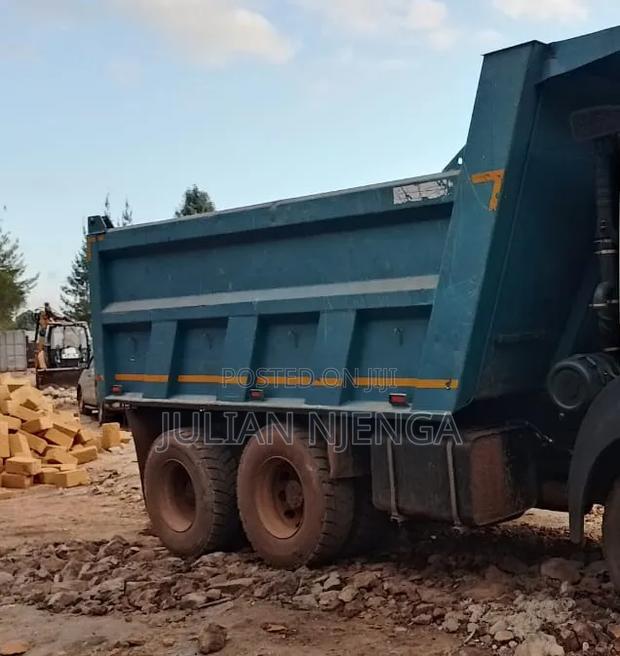 Tata Tipper - thumbnail 5