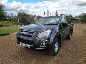 Isuzu D-MAX 2025 Gray