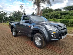 Isuzu D-MAX 2025 Gray