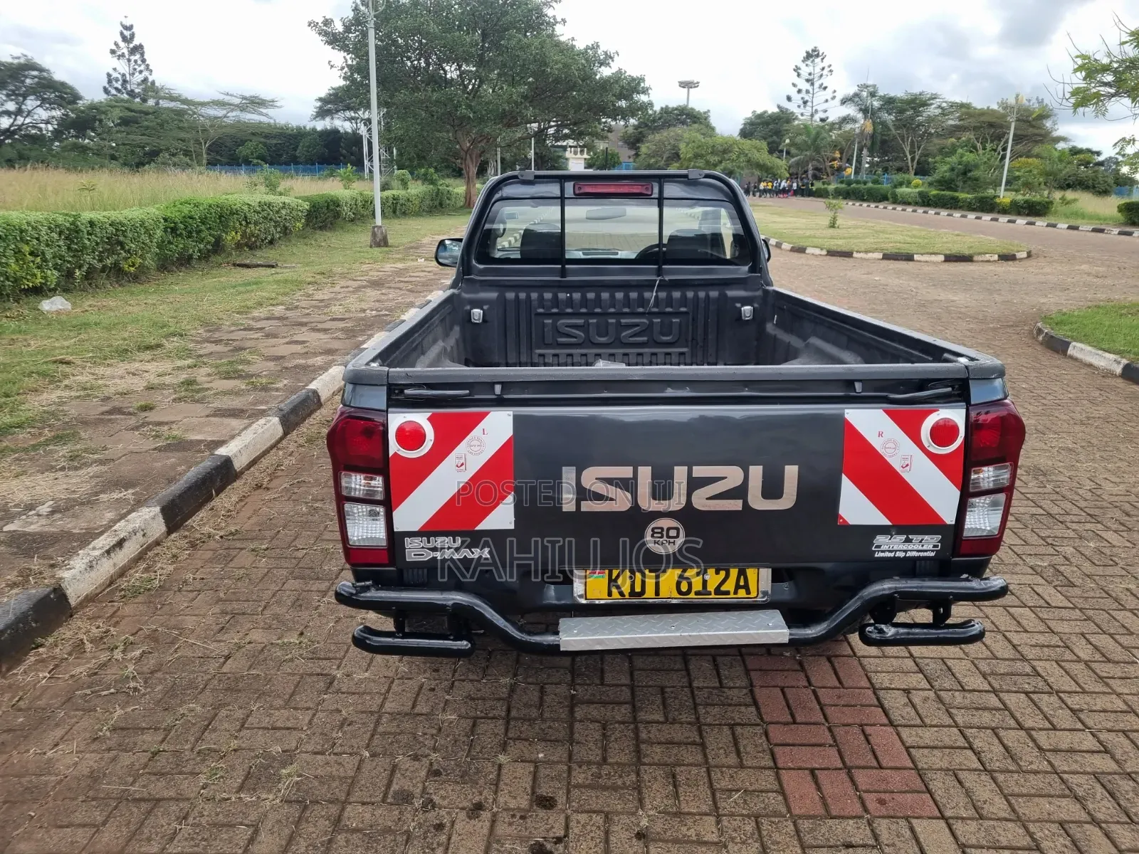 Isuzu D-MAX 2025 Gray