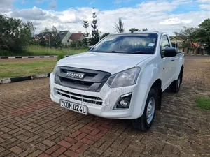 Isuzu D-MAX 2024 Off white