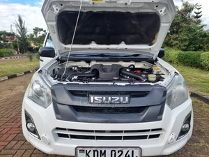 Isuzu D-MAX 2024 Off white