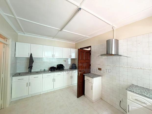 3bdrm Apartment in Kileleshwa for rent